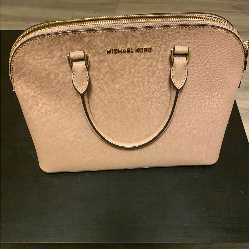Michael kors fawn large dome Cindy handbag